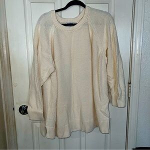 Old navy cream off-white sweater